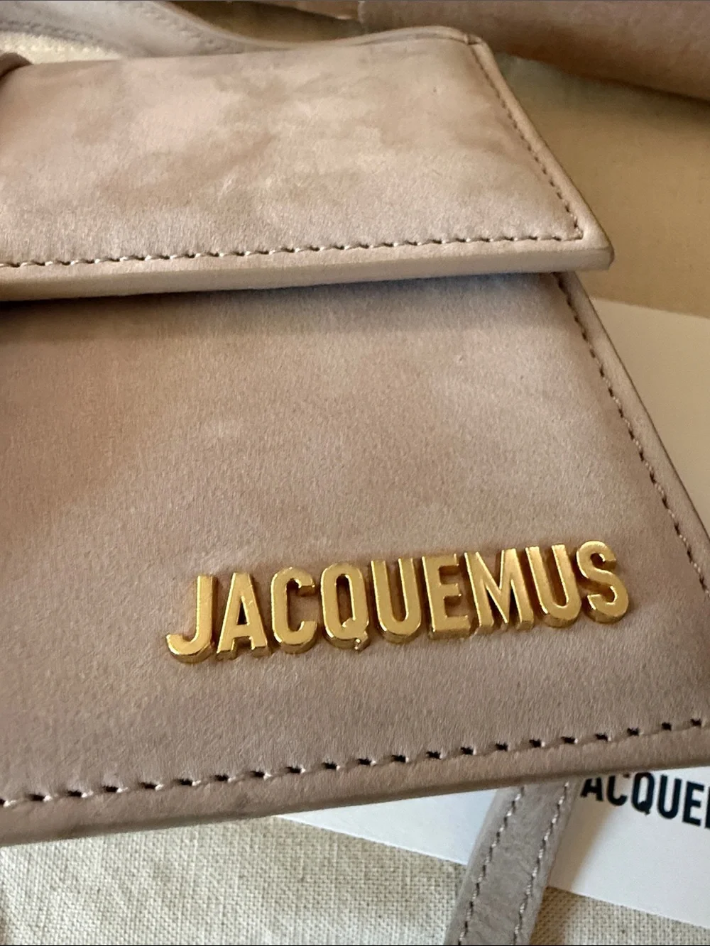 Jacquemus taupe Le Bambino Long beige suede shoulder bag with gold hardware - Picture 8 of 13
